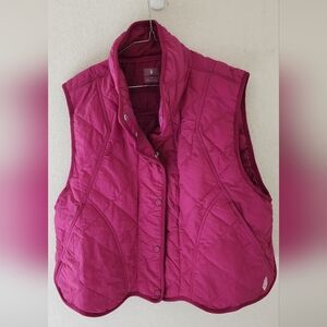 Free People Free Movement Women's Quinn Quilted Puffer  Vest Magenta Sz Medium